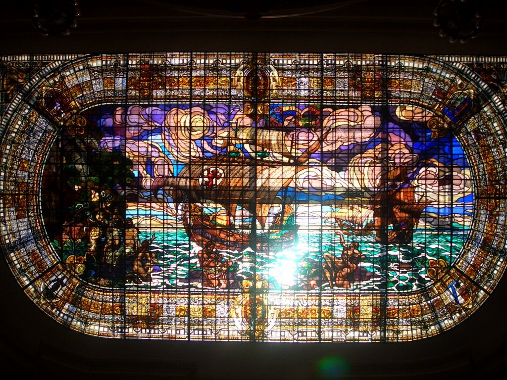 Gran vitral del Centro Asturiano de La Habana